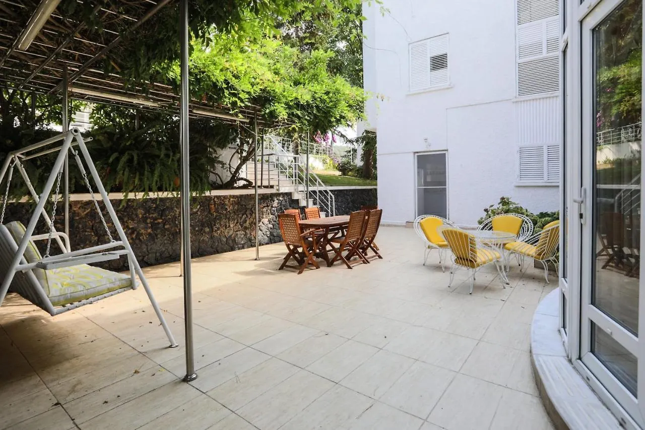 Luxury Mansion In The Heart Of Prince Island Villa Istanbul