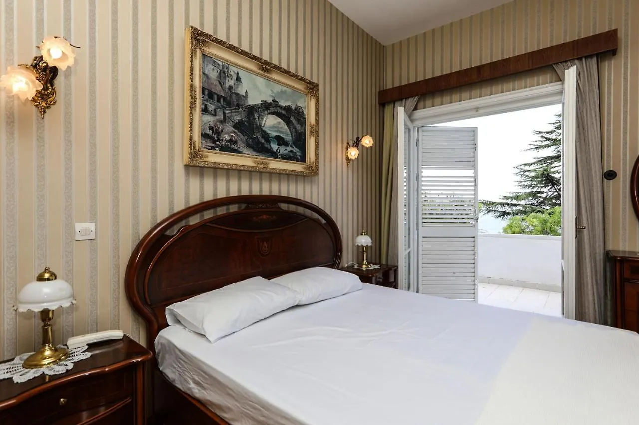 Luxury Mansion In The Heart Of Prince Island Villa Istanbul 0*,  Turkey